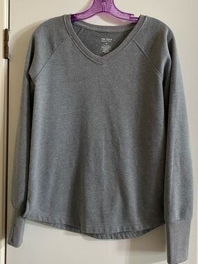 tek gear Men's V-Neck Pullover Sweatshirt in Gray